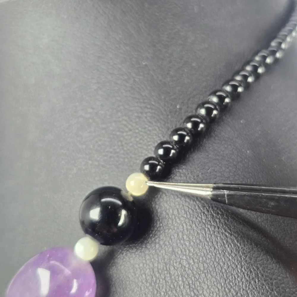 Vintage Lee Sands Mother of Pearl Floral Inlay Necklace Amethyst Black Beads 17
